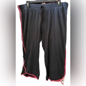 Nike Black and Pink Capri Pants Large